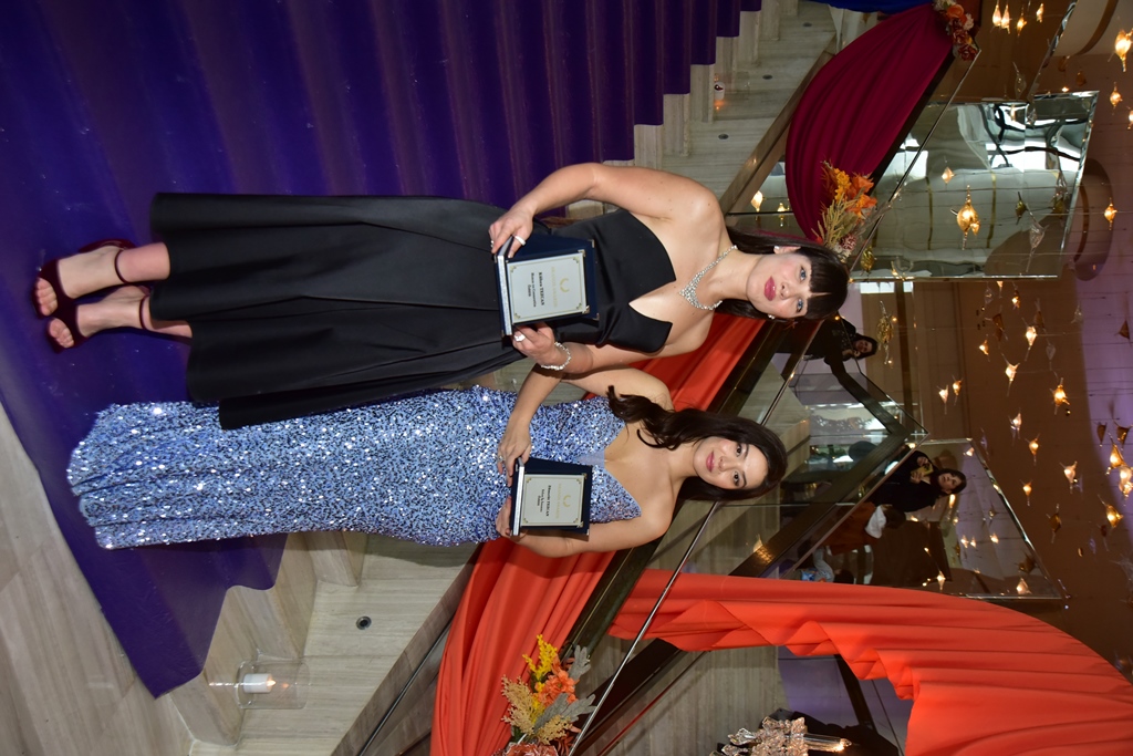 Bollywood I��lt�s�  Raffles �stanbul�u Sard� 